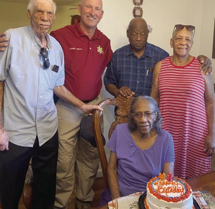 On October 30, Sheriff Jerry Turlich stopped and visited Mrs. Vivian Taylor in beautiful downtown Venice to wish her a very Happy 91st Birthday! And of course, we can’t celebrate a birthday without a cake. Hope you had a great birthday, Mrs. Taylor! We'll see you next year.