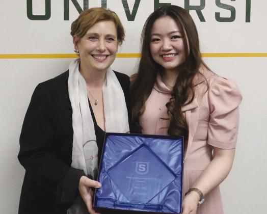 Southeastern University Honors  Plaquemines Business Student