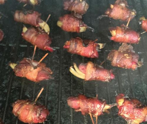 More than likely if you serve dove poppers as appetizers, they won't last very long but if you have left overs, they're great the next day.