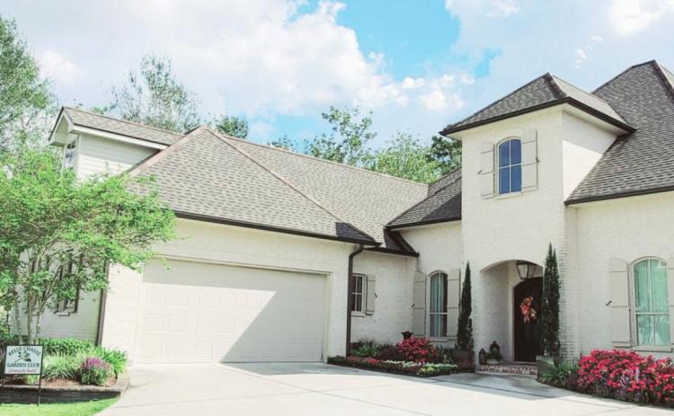Community: Scott and Amy Tyler, 111 Kellywood Drive