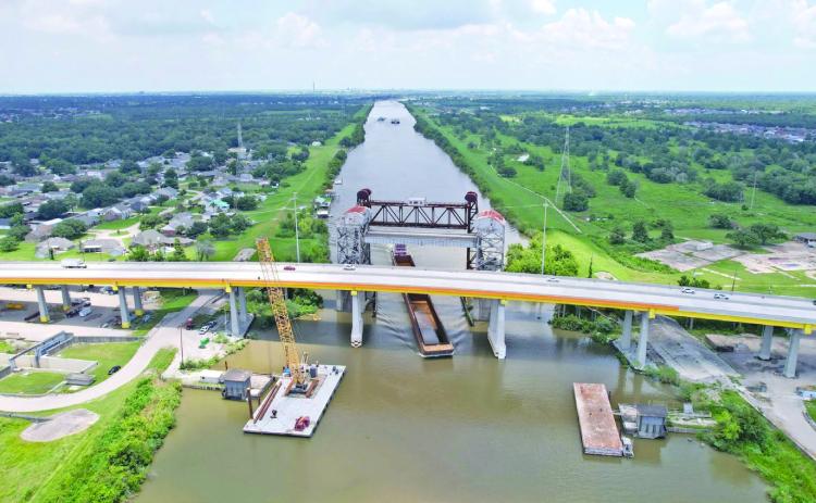 A local oce for GeauxPass complaints and concerns is opening in Belle Chasse beginning October 10 for 90 days. Oce hours will be Monday through Friday from 8 a.m. to 4 p.m. at the Plaquemines Parish Government Complex.